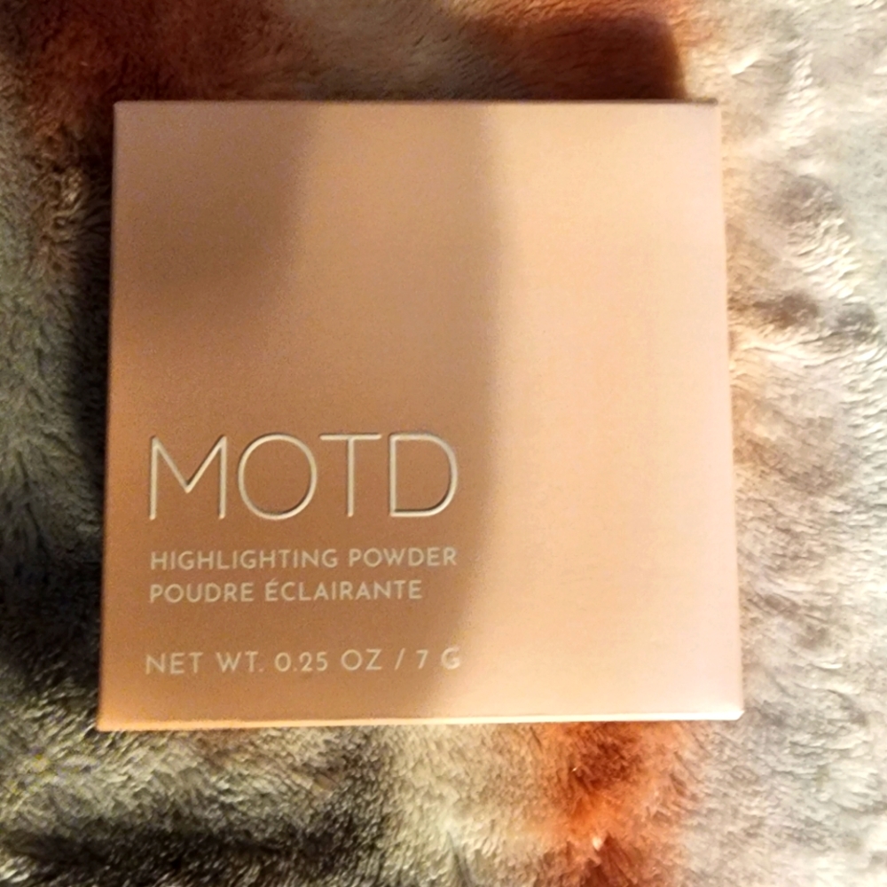 MOTD Highlighting powder.